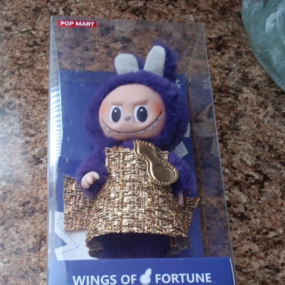 Wings of Fortune Vinyl Plush - Picture 2 of 2